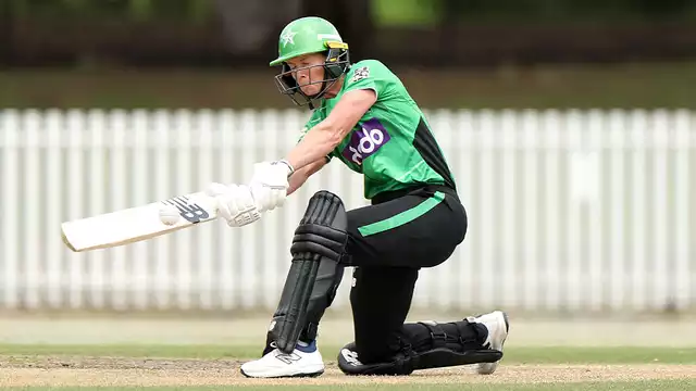 Lanning’s Unbeaten Half-Century Defines Melbourne Derby Triumph