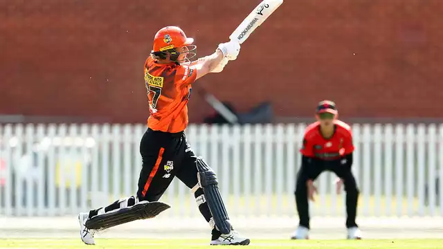 Scorchers Overcome Late Capsey Scare to Down Renegades