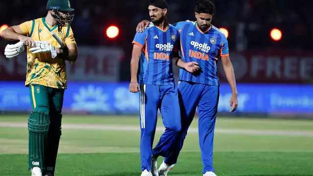 India’s Momentum Continues: Stunning Performance Delivers 2-1 Lead